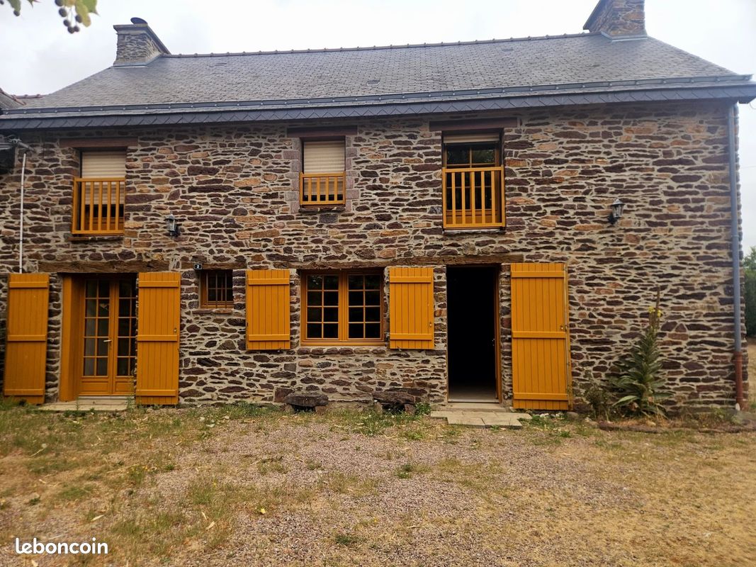 Maison 4 pièces 107 m² · à Saint-Malon-sur-Mel · 107 m² · 795 €