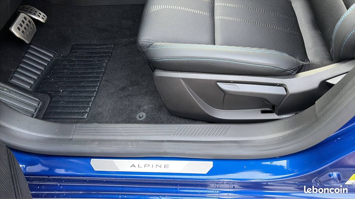 RENAULT CLIO esprit Alpine full hybrid E-Tech 160 (image 28)