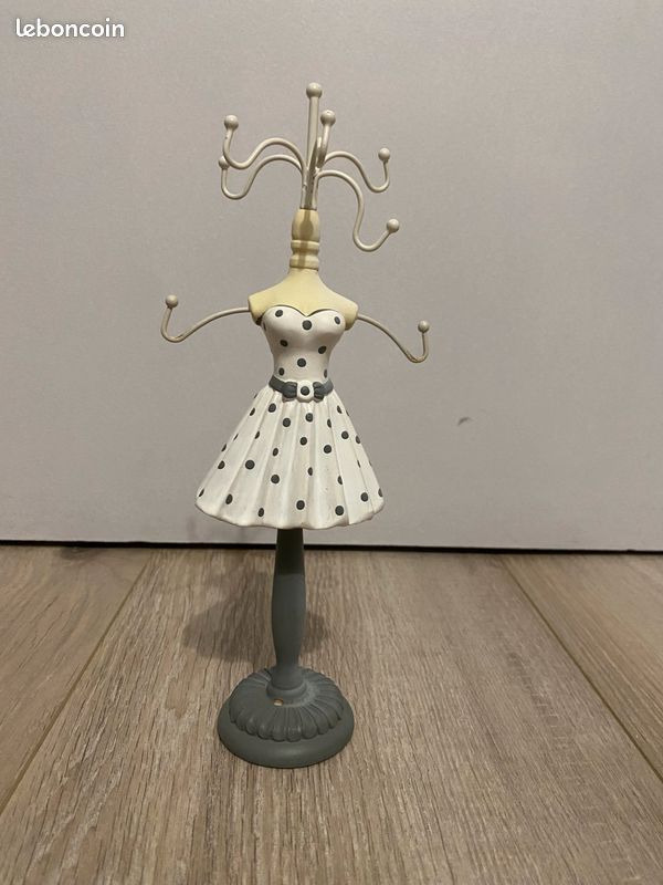Porte bijoux (image 1)