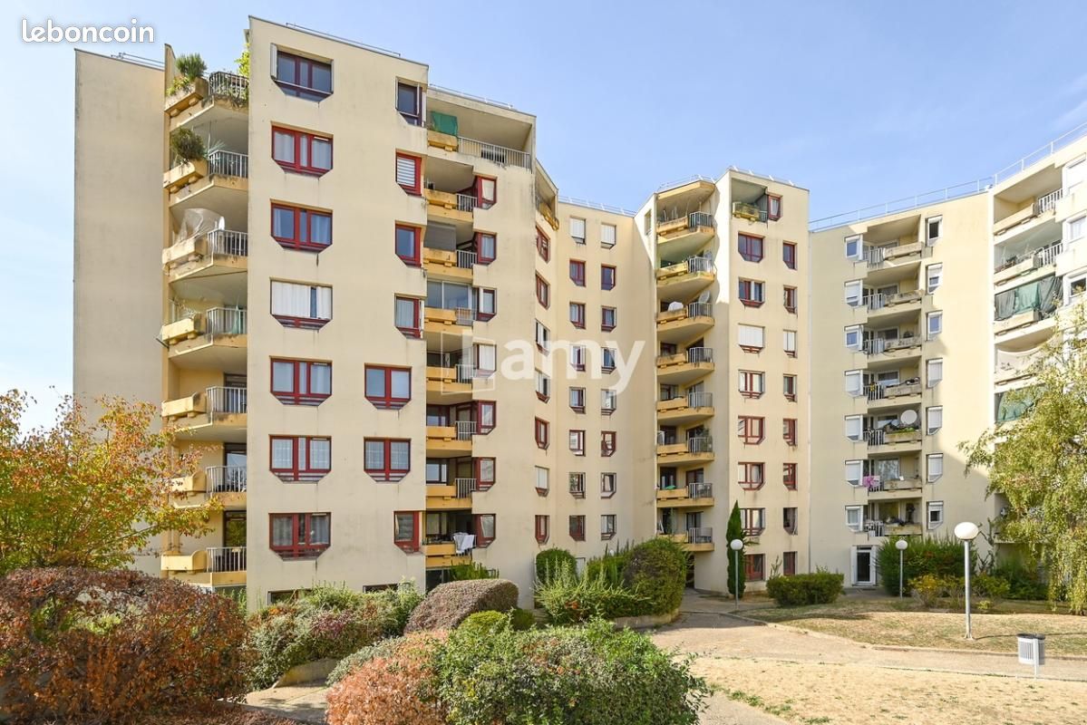 Appartement 3 pièces 67 m² · à Le Mée-sur-Seine · 67 m² · 129 000 €