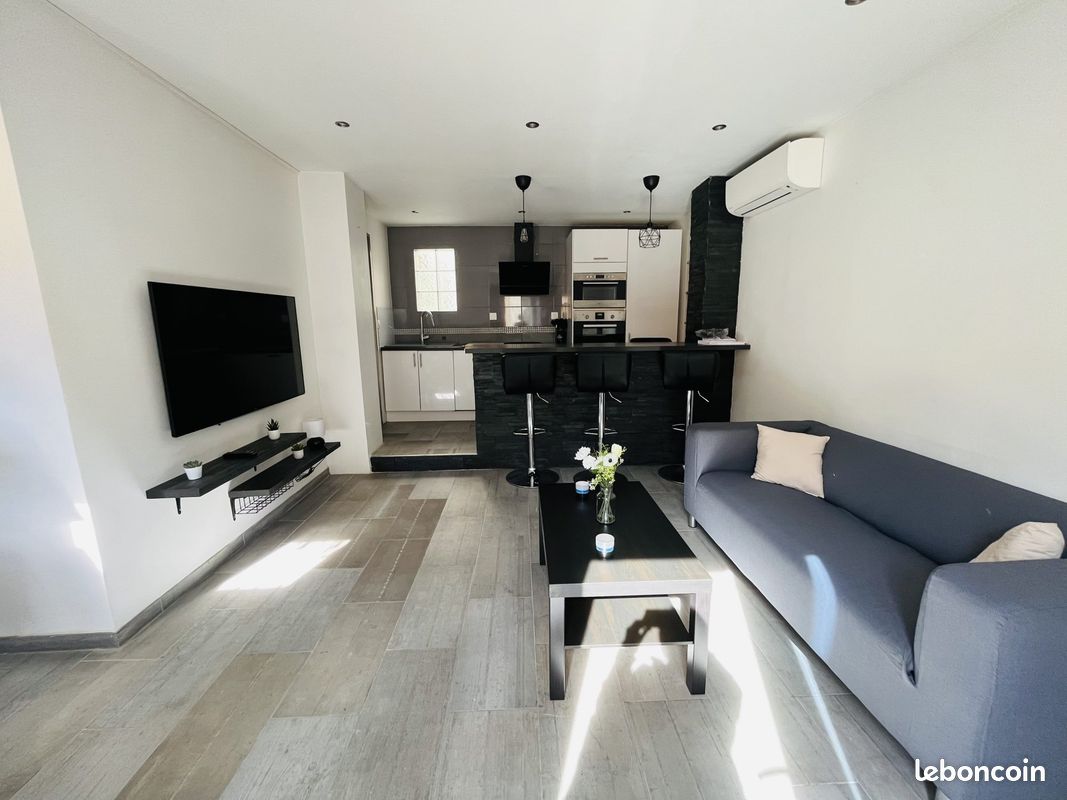 Maison 3 pièces 51 m² · à Bellegarde · 51 m² · 700 €/mois