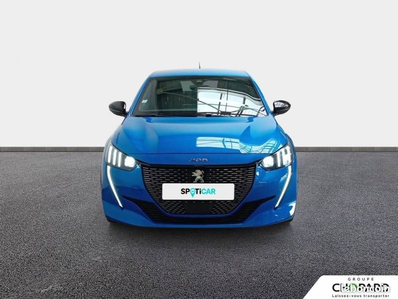 Peugeot 208 PureTech 100 S&S BVM6 GT (image 2)