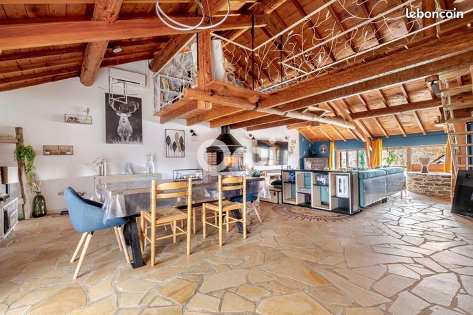 Maison 3 pièces 150 m²