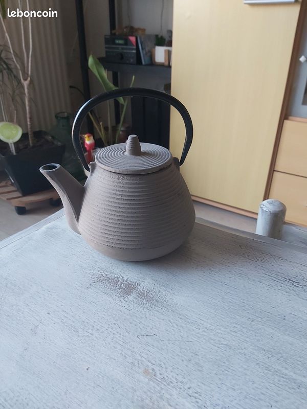 Théière pour déco.tres bonne état (image 1)