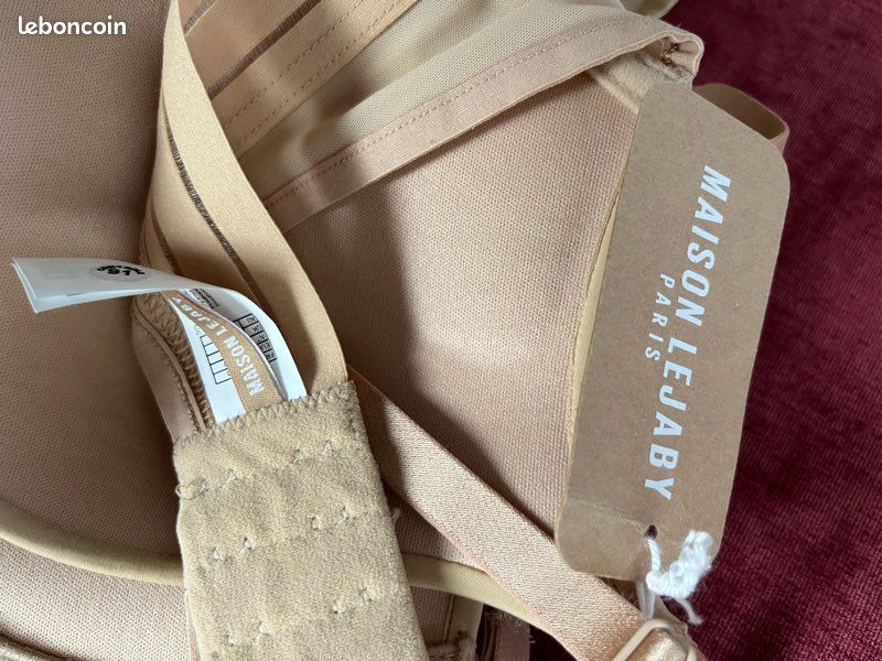 Ensemble soutien gorge et slip tanga nude Marque Maison Lejaby (image 9)
