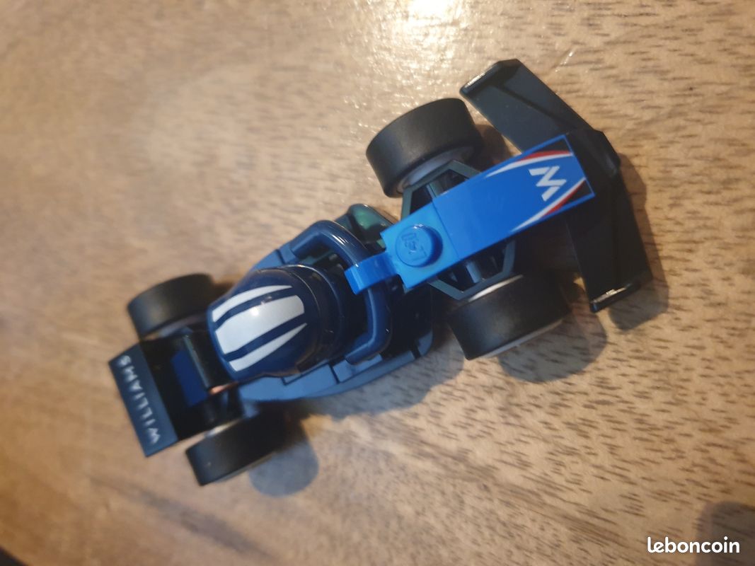 Échange Lego F1 (image 2)