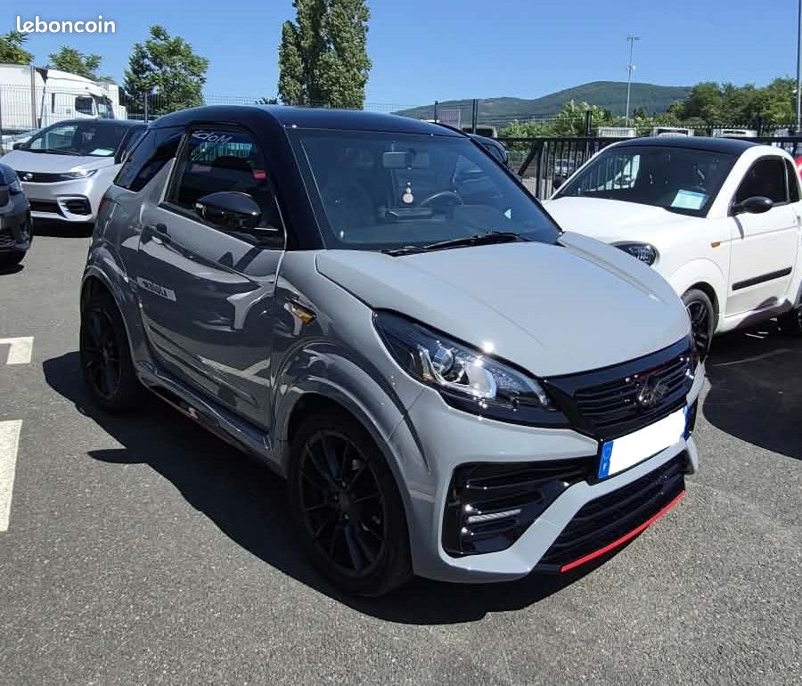 Voiture sans permis Ligier JS50 Sport Ultimate DCI + CLIM (image 5)