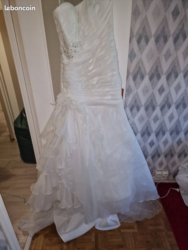 Lot robes de mariée (image 2)