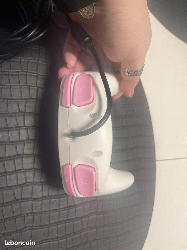Manette collector rondoudou (image 3)