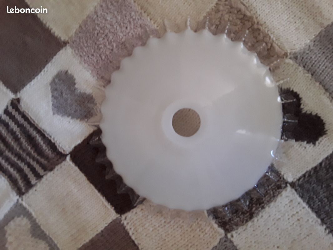 Lustre opaline (image 1)