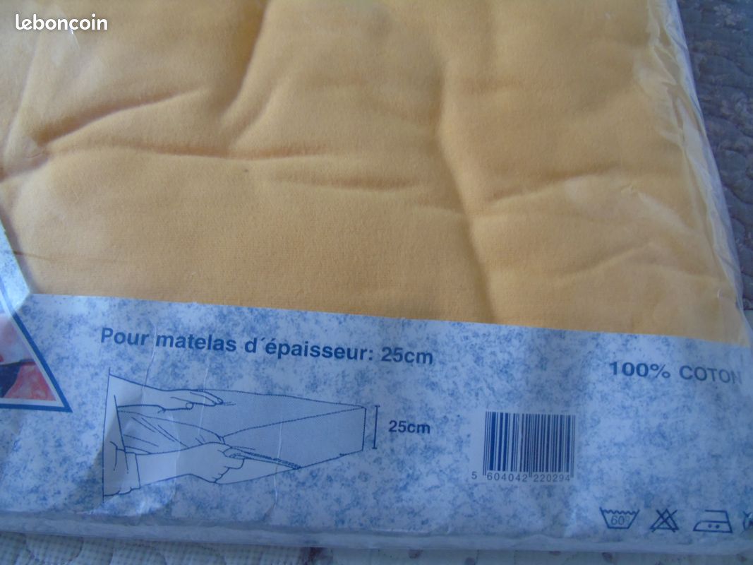 Vend parure de lit 2 Personnes (image 2)