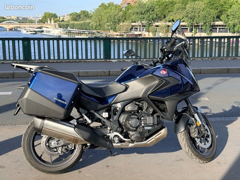 Honda NT 1100 / NT1100 boite DCT (automatique) (image 3)