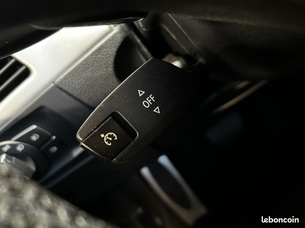 BMW SERIE 3 330d xDrive Coupé Edition M Sport - BVA COUPE E92 LCI 330d xDrive PHASE 2 (image 22)