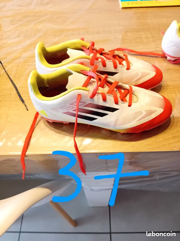Crampons a vendre (image 2)