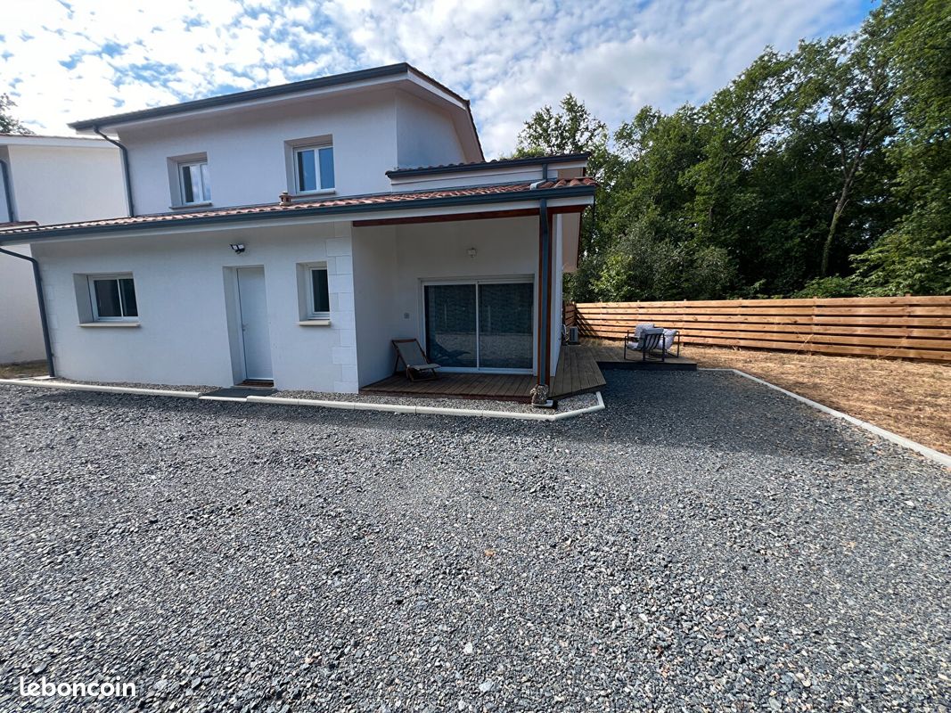 Maison 6 pièces 116 m² · à Le Barp · 116 m² · 1 500 €/mois