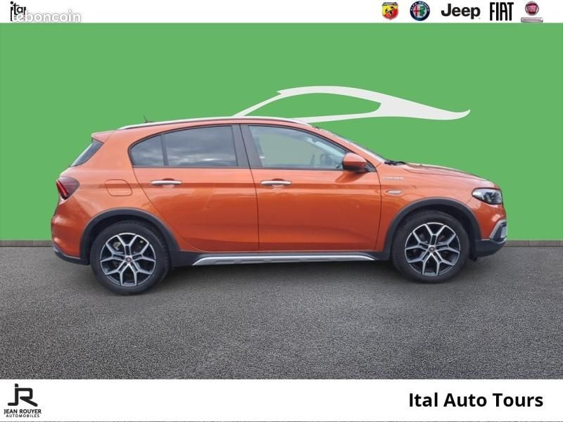 Fiat Tipo Cross 1.5 FireFly Turbo 130ch S/S Plus Hybrid DCT7 MY22 (image 4)