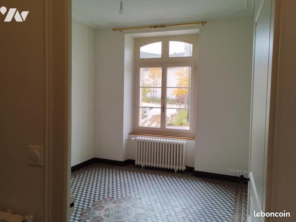 Maison 162 m² NEUVILLE SUR SARTHE (image 8)