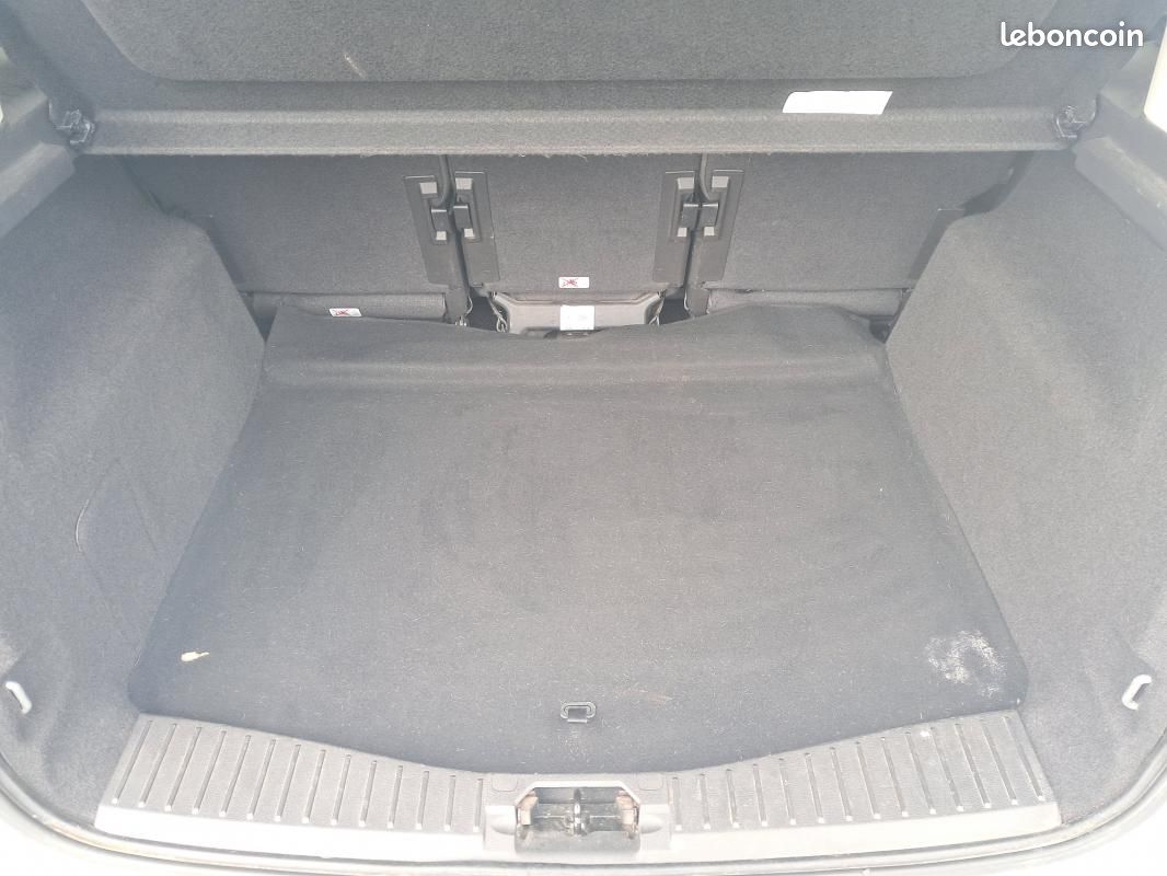 Ford C-Max 1.0 essence 125 cv (image 7)