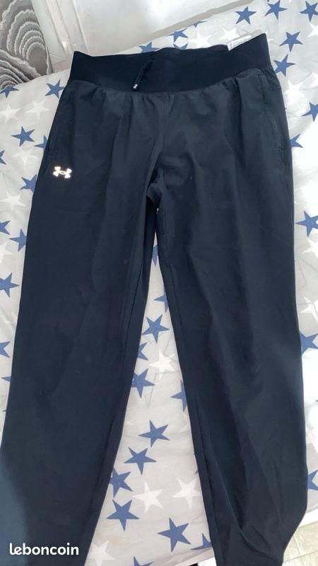 Running under armour (image 1)