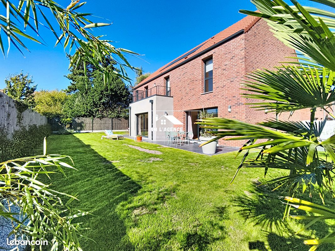 Maison 6 pièces 185 m² · à Templeuve-en-Pévèle · 185 m² · 629 000 €