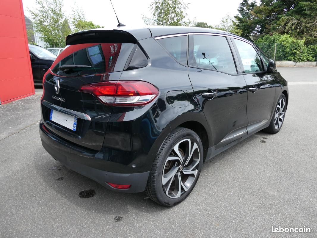 Renault Scénic INTENS BLUE DCI 120 EDC (image 3)