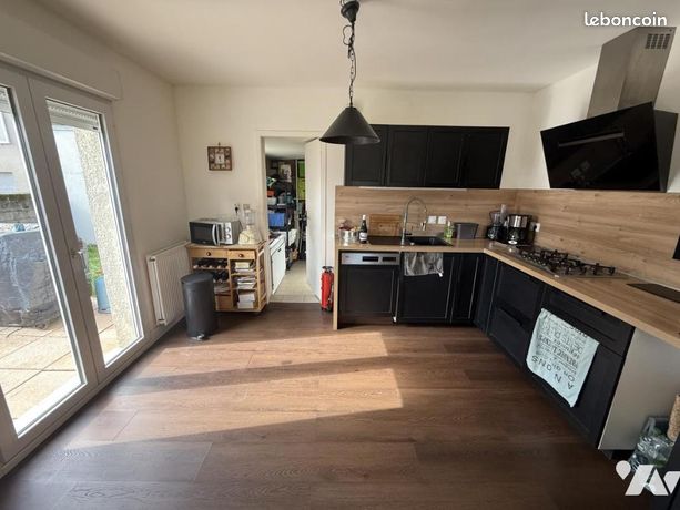 Maison 7 pièces 146 m² — 5