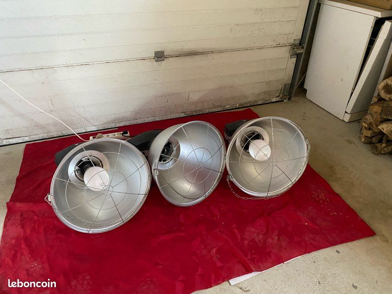 3 lampes industrielles allogène de 400w (image 1)