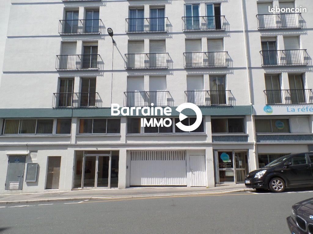 Parking/box BREST · 60 €/mois