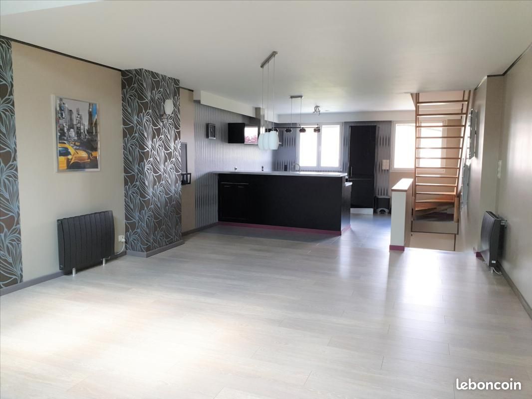 Maison 5 pièces 87 m² · à Xousse · 87 m² · 550 €