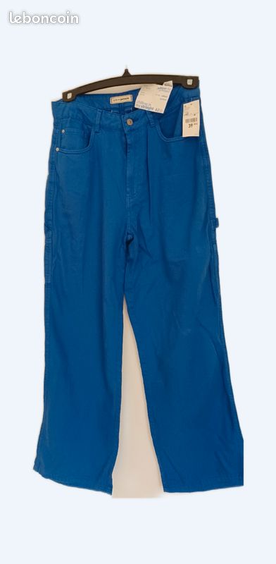 Jean denim bleu roi de chez Pimkie
Coupe originale (image 1)