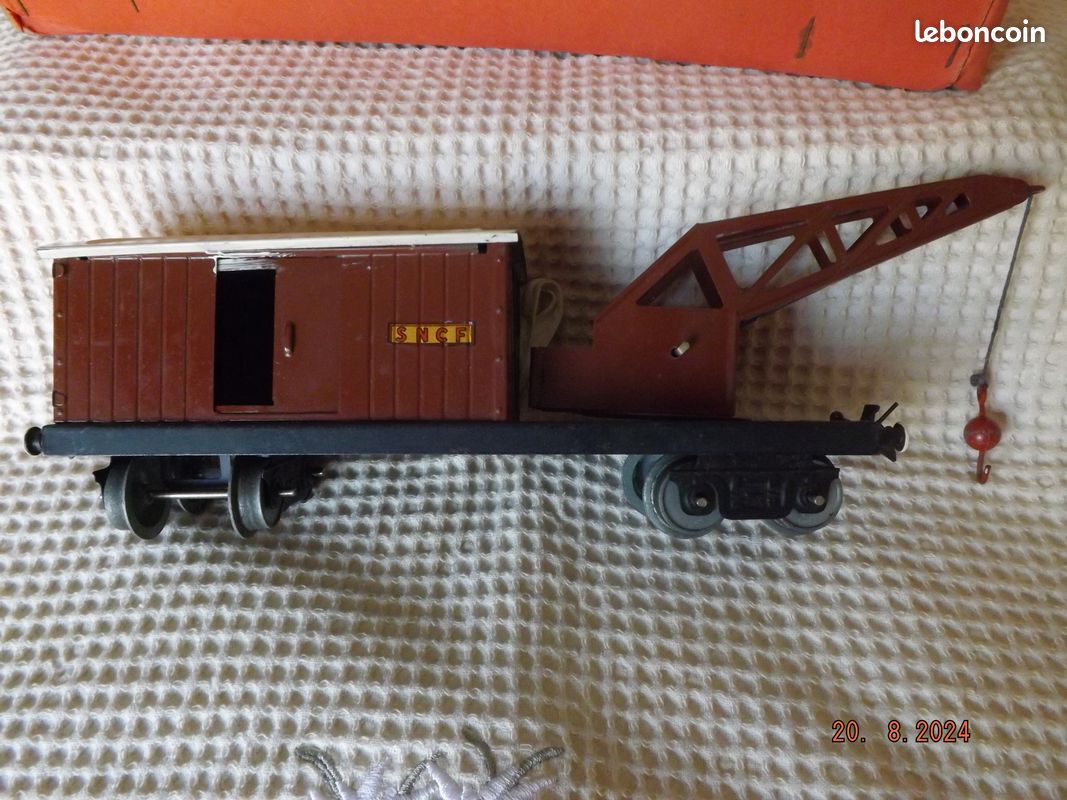 Wagon grue avec compartiment Hornby (image 1)