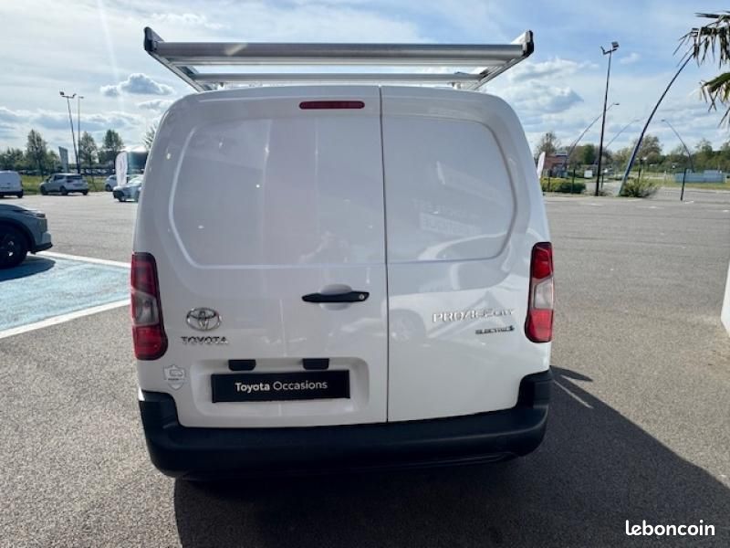 Toyota PROACE CITY Electric Medium 50 kWh Dynamic RC23 + Galerie (image 6)