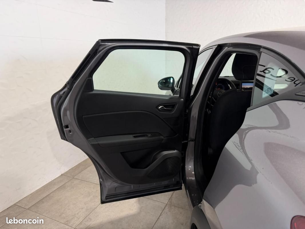 Renault Captur Blue dCi 115 EDC Business (image 25)