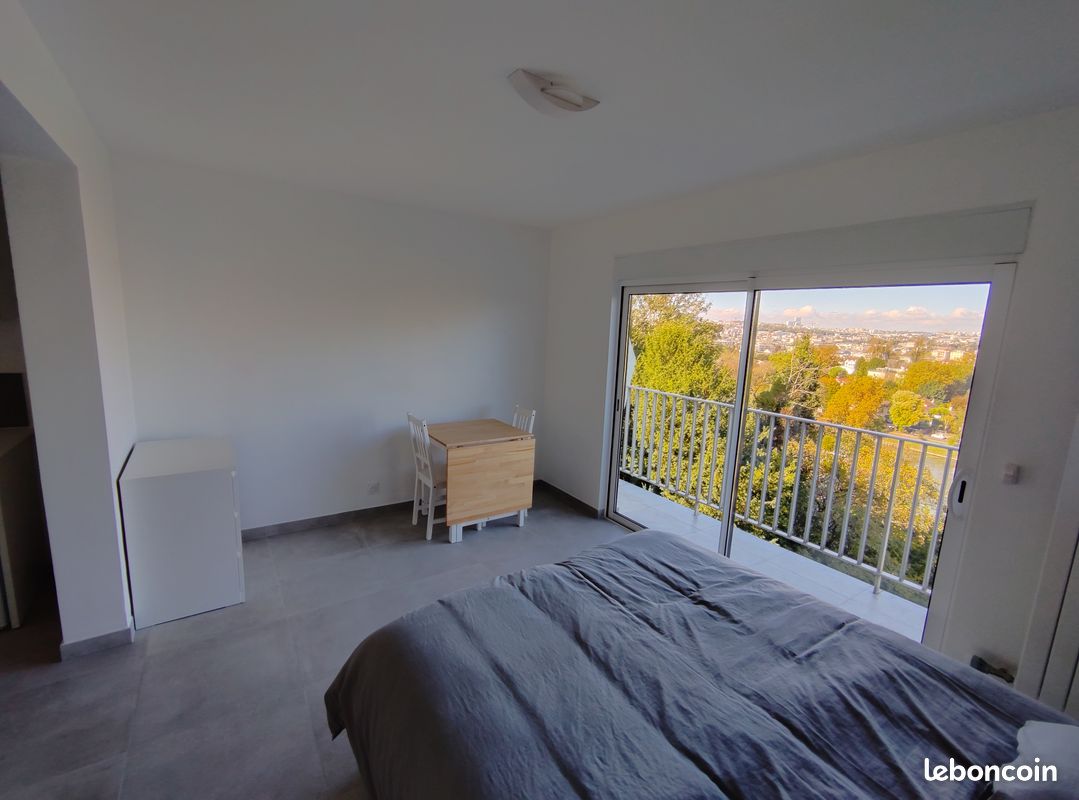 Appartement 1 pièce 28 m² · à Bry-sur-Marne · 28 m² · 950 €/mois
