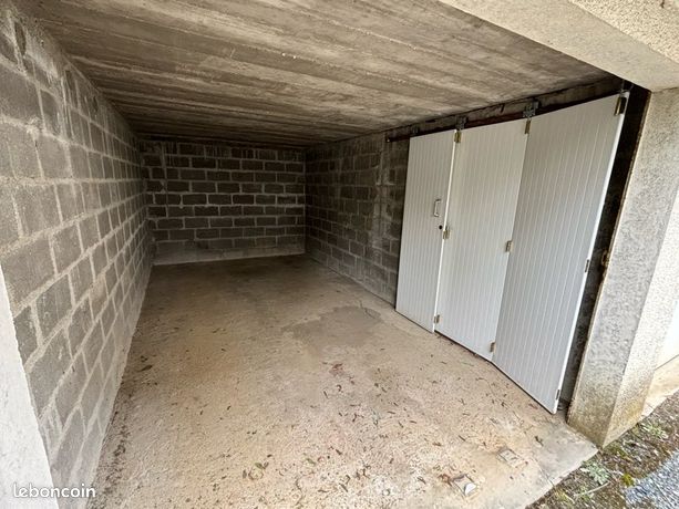 Garage sécurisé Saint-Avertin 14m2