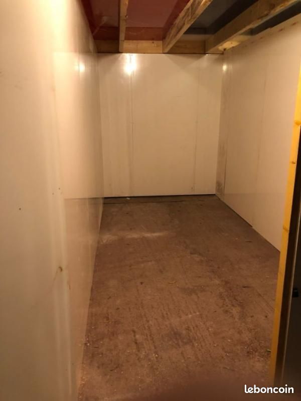 Parking 8 m² · à Calais · 8 m² · 127 €/mois