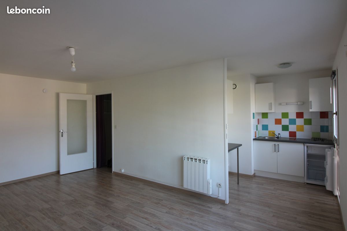 Appartement 1 pièce 32 m² · à Saint-Sébastien-sur-Loire · 32 m² · 530 €/mois