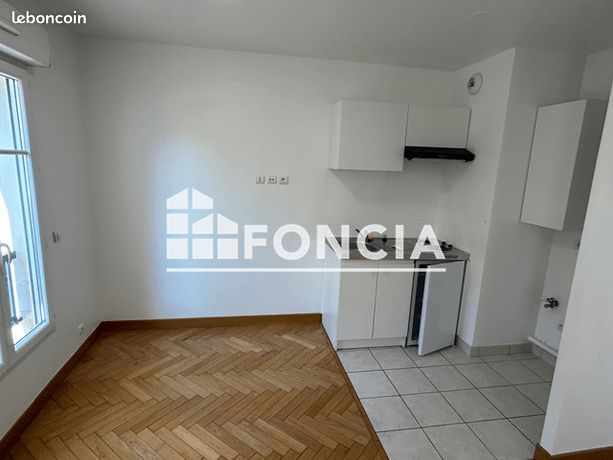 Appartement a louer le plessis-robinson - 1 pièce(s) - 28 m2 - Surfyn