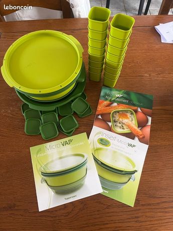 8 Pots à Yaourt Tupperware Pour Micro Vap - Vert - Avec Insert - Occasion