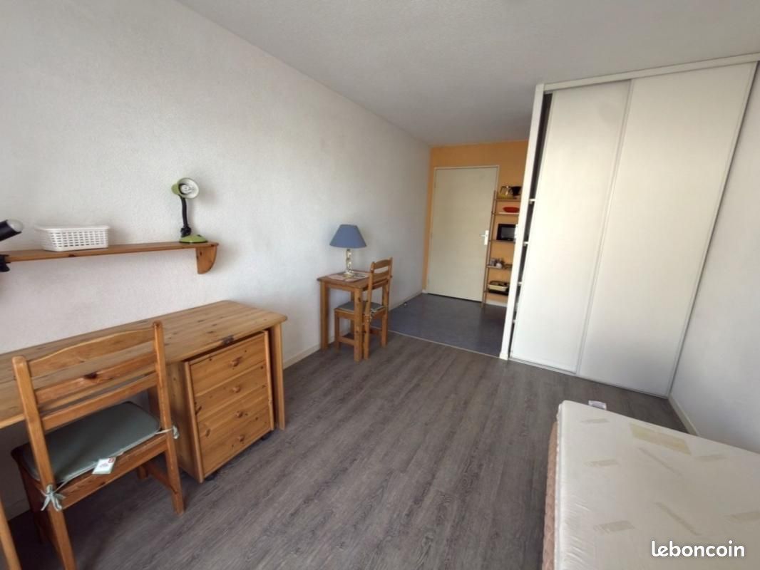 Appartement 1 pièce 19 m² · à Saint-Jean-le-Blanc · 19 m² · 414 €/mois