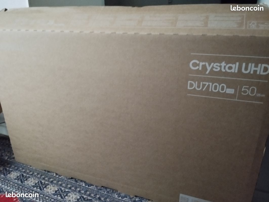 TV Samsung Crystal 4K UHD DU7100 . Novembre 2024 (ganantie jusqu'à novembre 2026) (image 5)