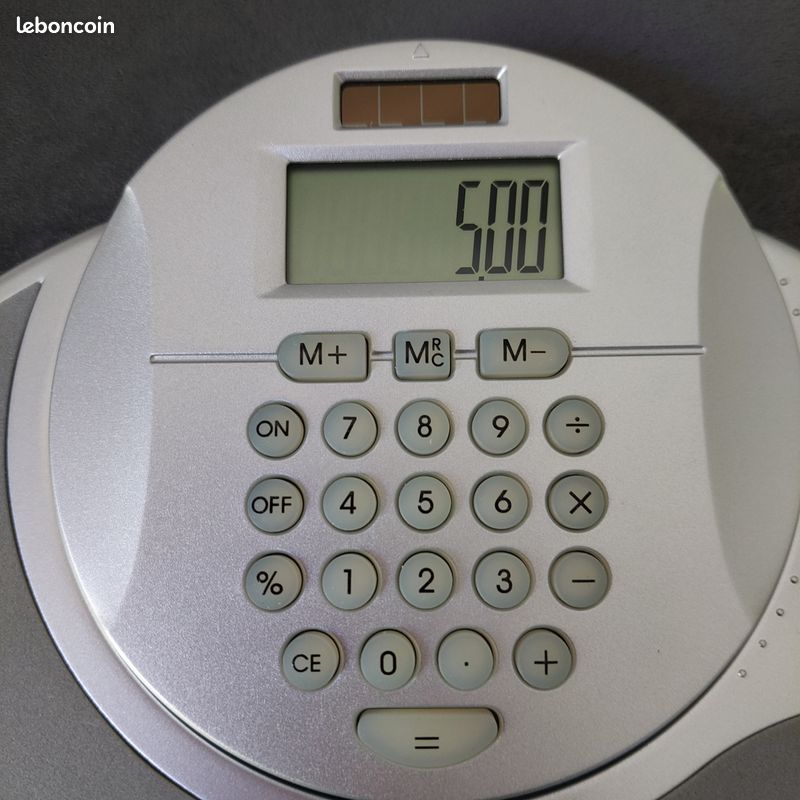 Calculatrice solaire et tapis de souris (image 2)