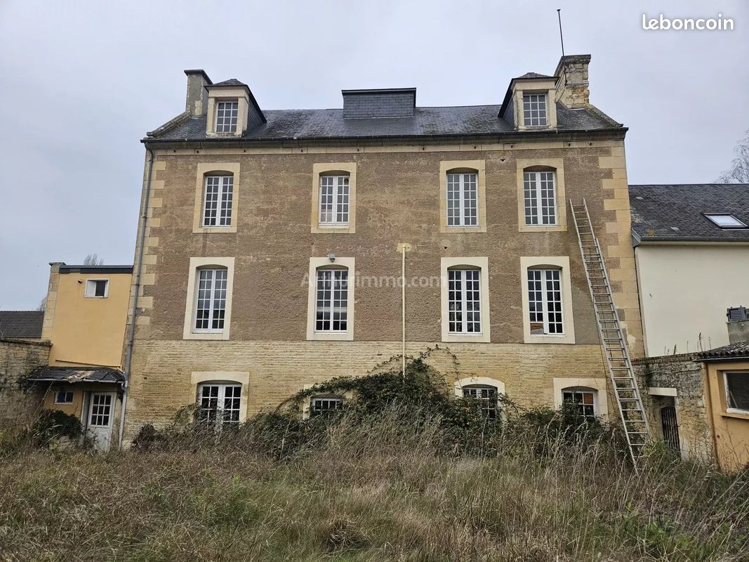 Maison 10 pièces 280 m² · à Fleury-sur-Orne · 280 m² · 367 500 €