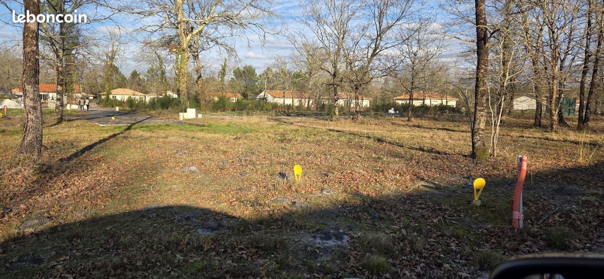 Terrain 561 m² Labouheyre · 70 000 €