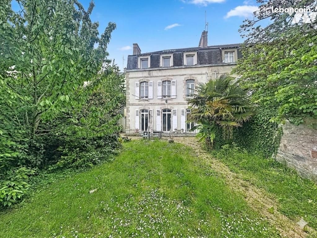 Maison 13 pièces 269 m² · à Lorient · 269 m² · 1 189 000 €