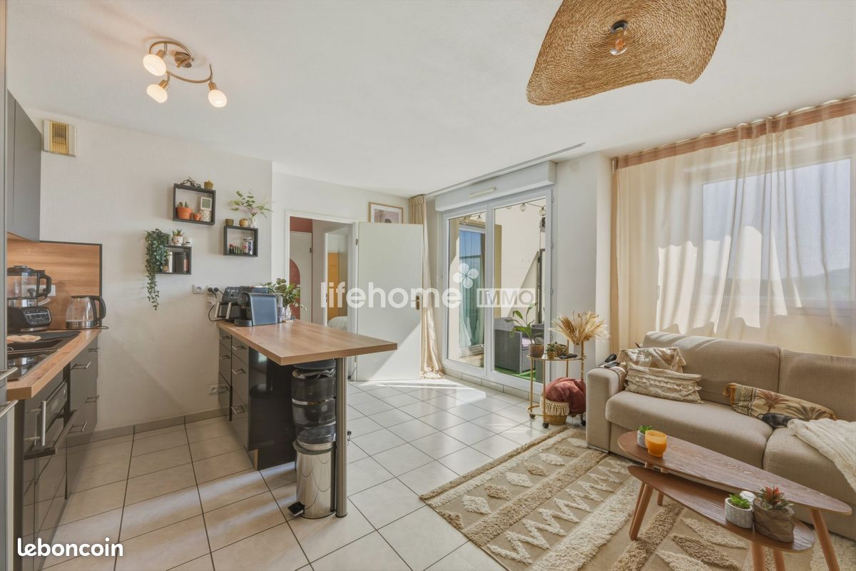 Appartement 2 pièces 42 m² · à Cessy · 42 m² · 260 000 €
