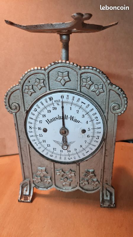 Balance Roberval En Fonte émaillée Bleue - Années 1950, Vintage