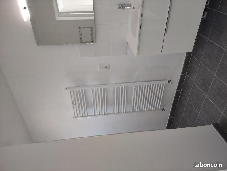 Appartement 5 pièces 75 m² - Saint-Germain-les-Vergnes 19330 (image principale 6)