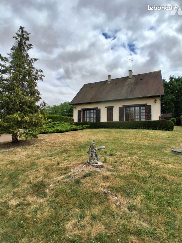 Maison 5 pièces 115 m² · à Mesnils-sur-Iton · 115 m² · 178 600 €