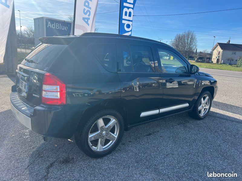 JEEP COMPASS 2.0 CRD 140ch 4X4 71800 KILOMÈTRES (image 4)